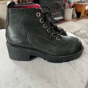 Vintage black leather Women's Boots